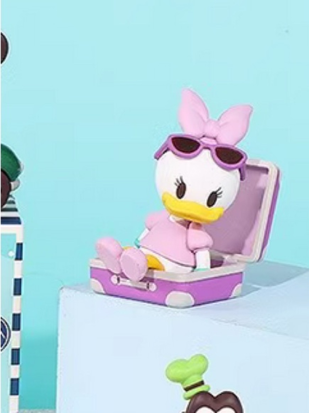 Miniso Mickey & Friends Travel Series Confirmed Daisy Duck Vinyl Figure